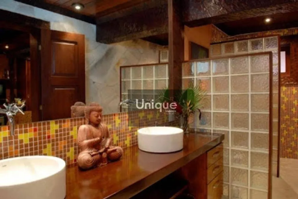 Casa, 5 quartos, 626 m² - Foto 32