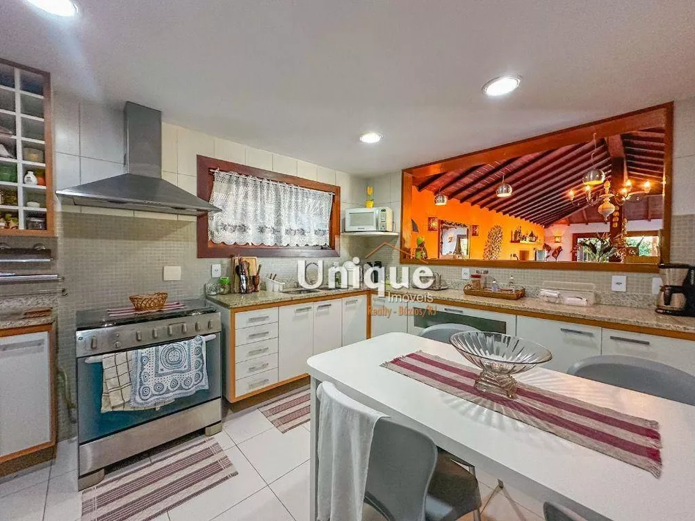 Casa, 6 quartos, 260 m² - Foto 34