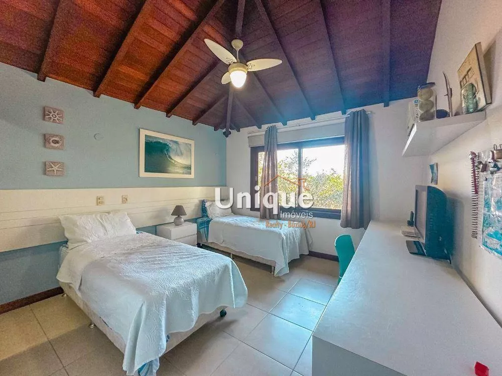 Casa, 6 quartos, 260 m² - Foto 6
