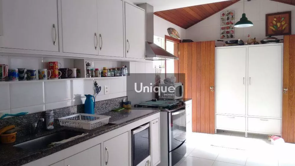 Casa, 4 quartos, 360 m² - Foto 6