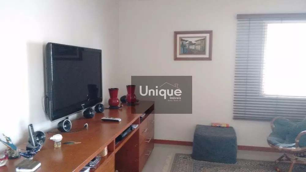 Casa, 4 quartos, 360 m² - Foto 5