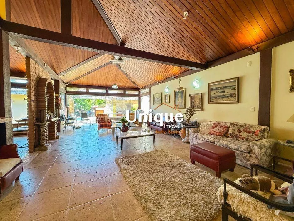 Casa, 5 quartos, 377 m² - Foto 3