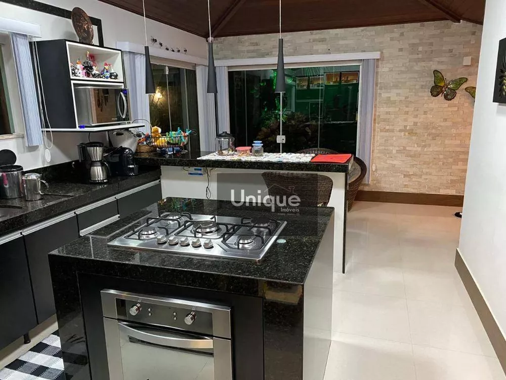 Casa, 3 quartos, 300 m² - Foto 8