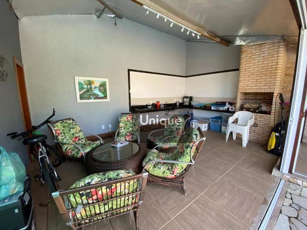 Casa, 3 quartos, 300 m² - Foto 35