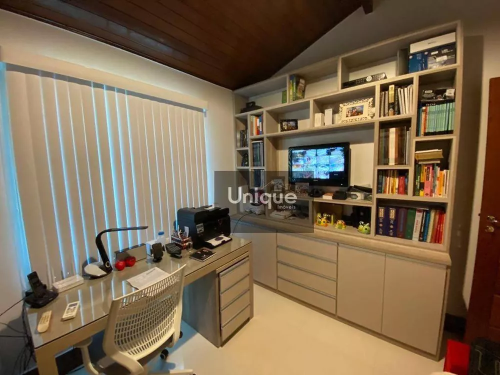 Casa, 3 quartos, 300 m² - Foto 31