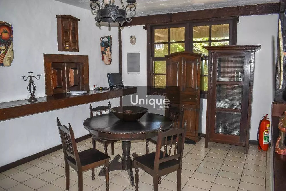 Casa, 7 quartos, 680 m² - Foto 10