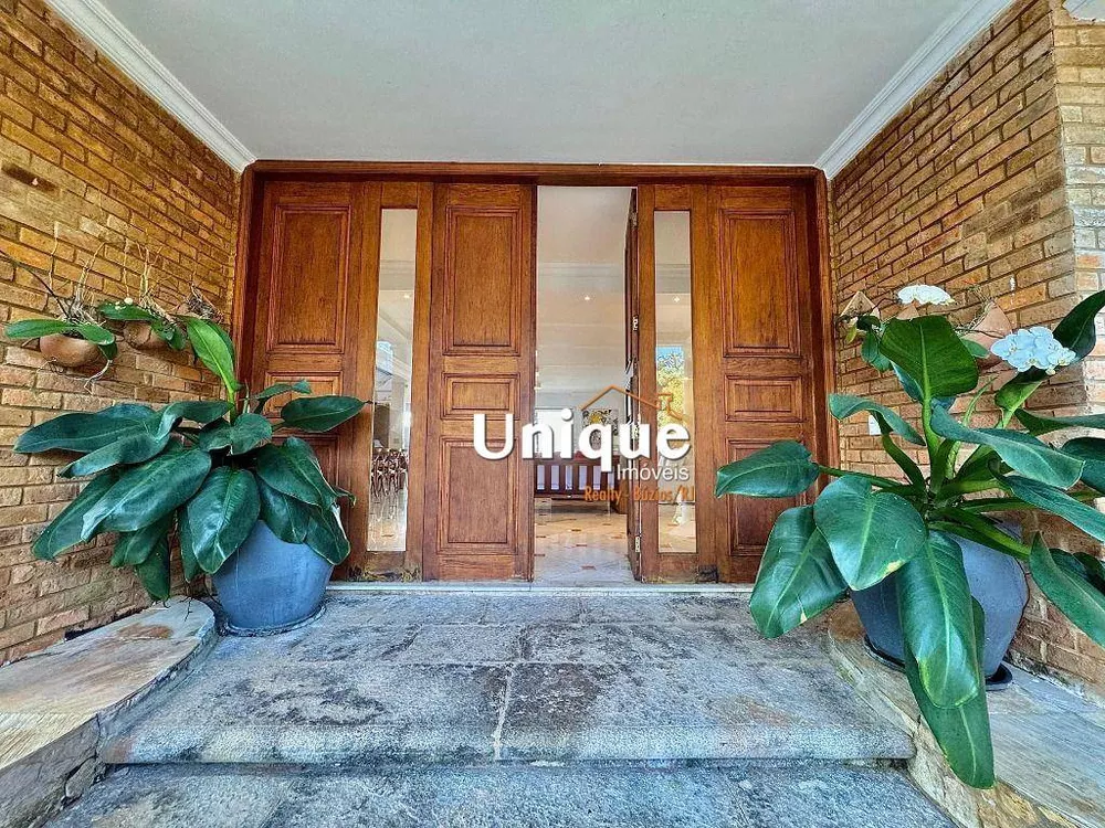 Casa, 9 quartos, 802 m² - Foto 2
