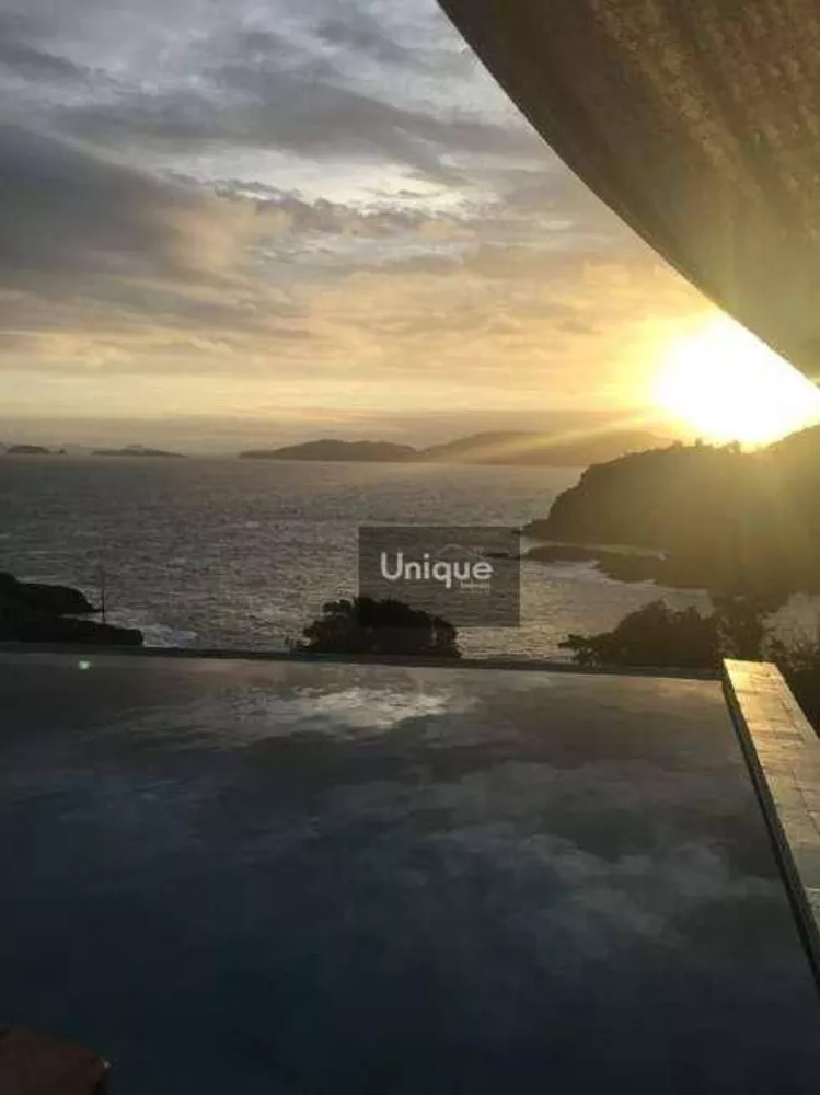 Casa, 4 quartos, 270 m² - Foto 17