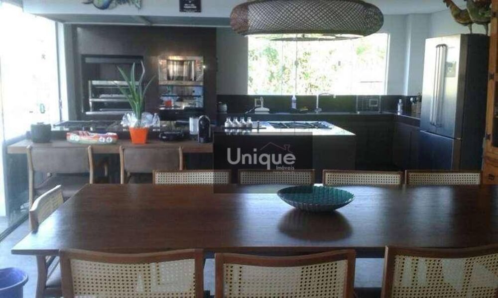 Casa, 4 quartos, 270 m² - Foto 13