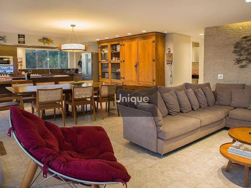 Casa, 4 quartos, 270 m² - Foto 18