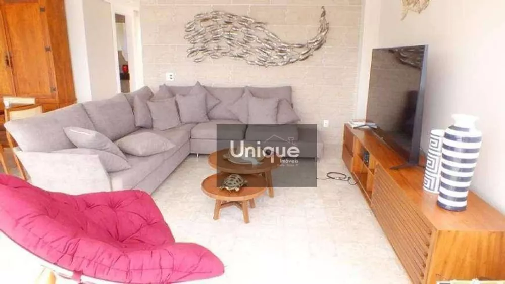 Casa, 4 quartos, 270 m² - Foto 12