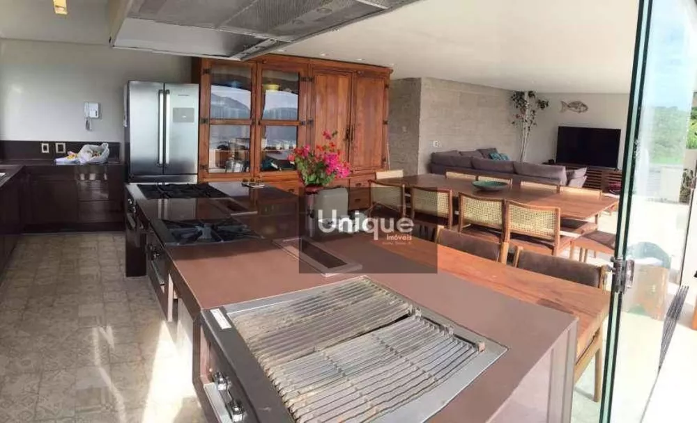 Casa, 4 quartos, 270 m² - Foto 27
