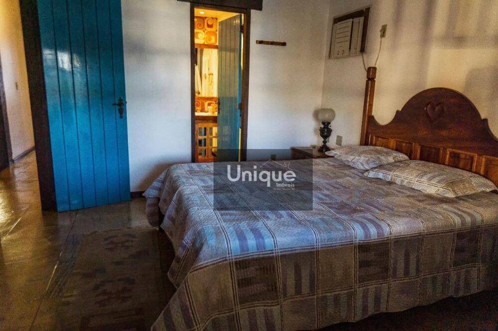 Casa de Condomínio à venda com 9 quartos, 671m² - Foto 8