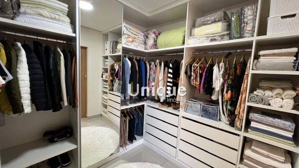 Casa, 3 quartos, 207 m² - Foto 26