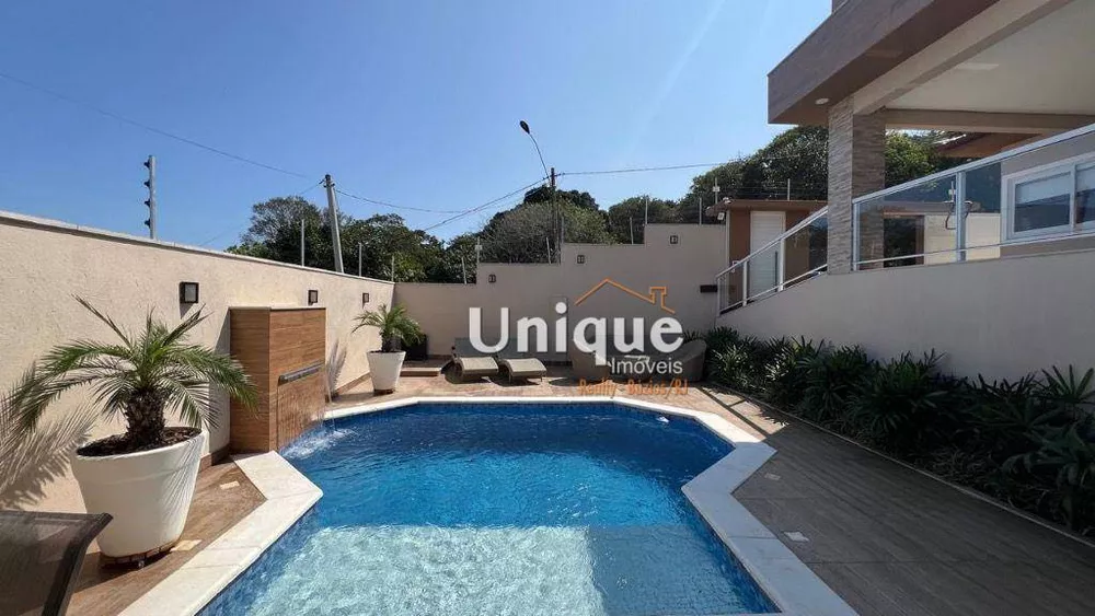 Casa, 3 quartos, 207 m² - Foto 37