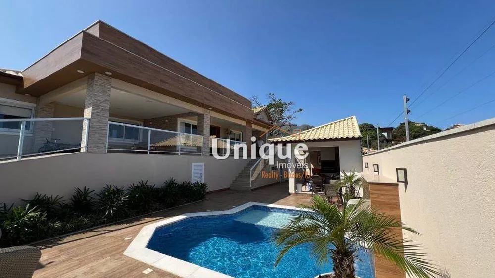 Casa, 3 quartos, 207 m² - Foto 1