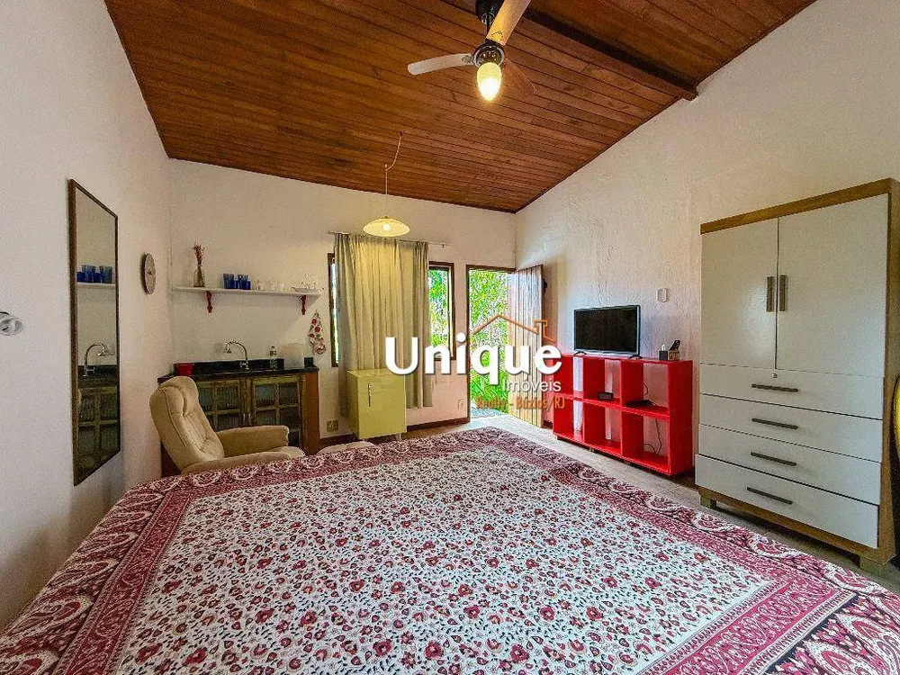 Casa, 5 quartos, 240 m² - Foto 18