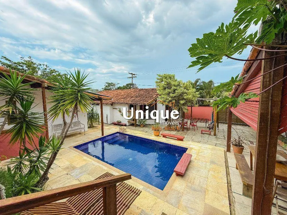 Casa, 5 quartos, 240 m² - Foto 3