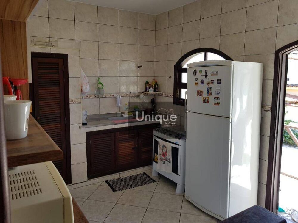 Casa, 4 quartos, 180 m² - Foto 6