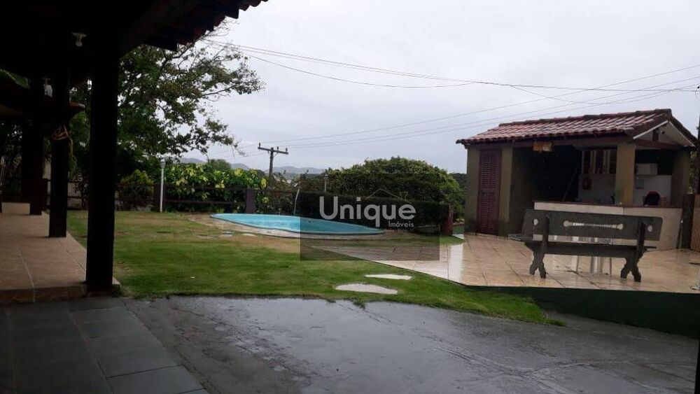Casa, 4 quartos, 180 m² - Foto 2
