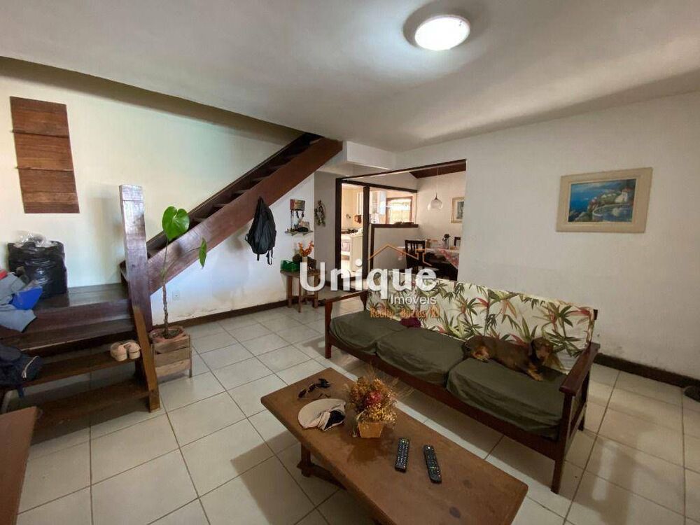 Casa, 4 quartos, 170 m² - Foto 1