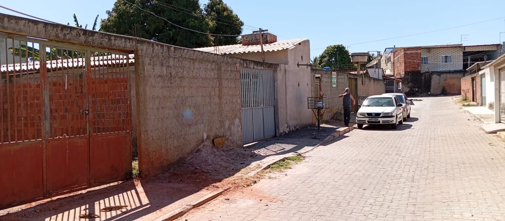 Terreno à venda, 180m² - Foto 5