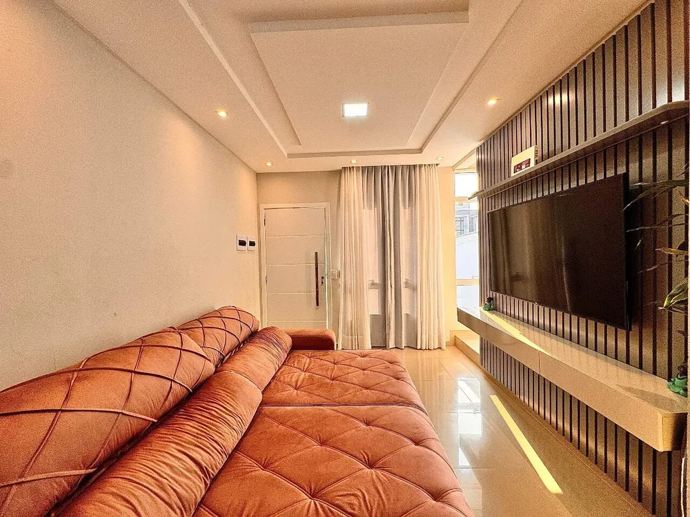 Casa, 2 quartos, 87 m² - Foto 1
