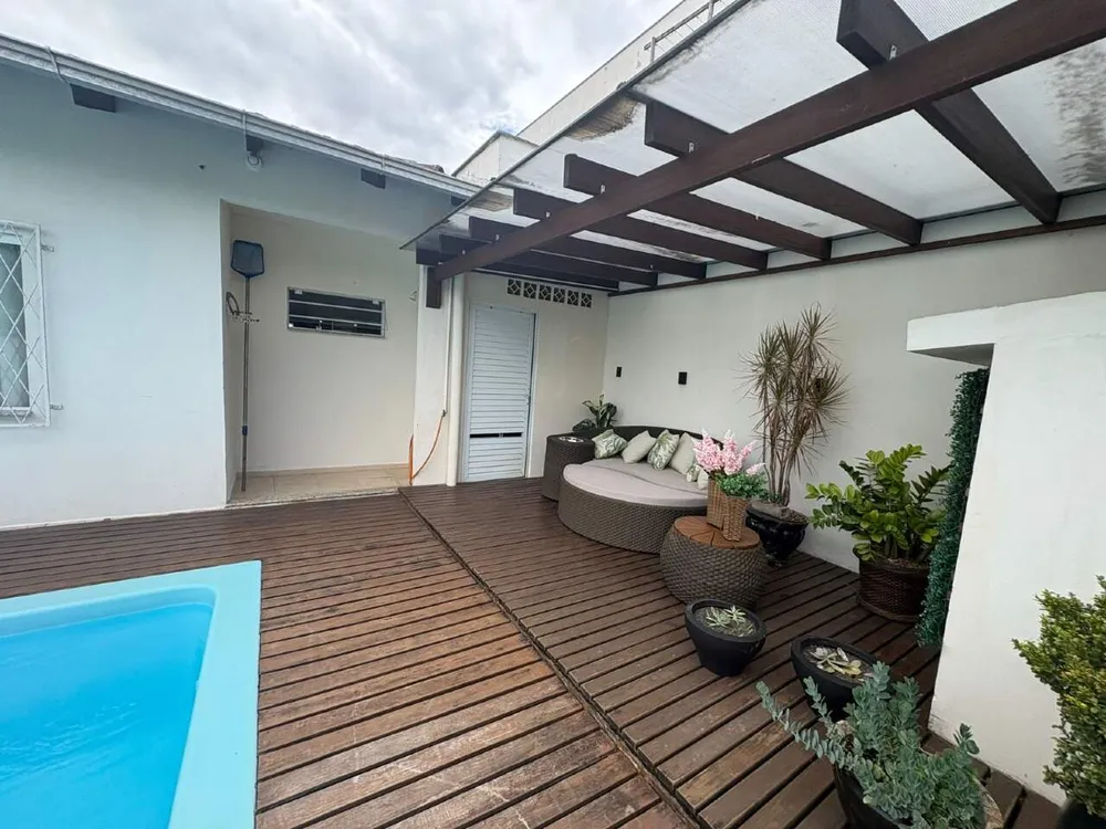 Casa, 3 quartos, 260 m² - Foto 10