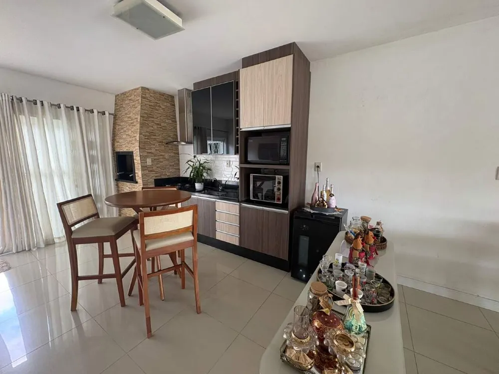 Casa, 3 quartos, 260 m² - Foto 3