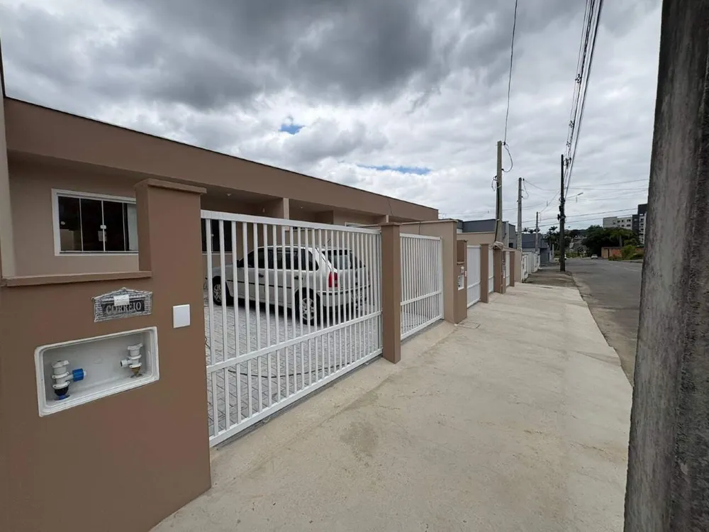 Casa, 2 quartos, 55980 m² - Foto 1