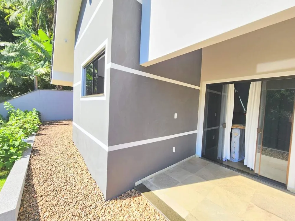 Casa, 3 quartos, 260 m² - Foto 1
