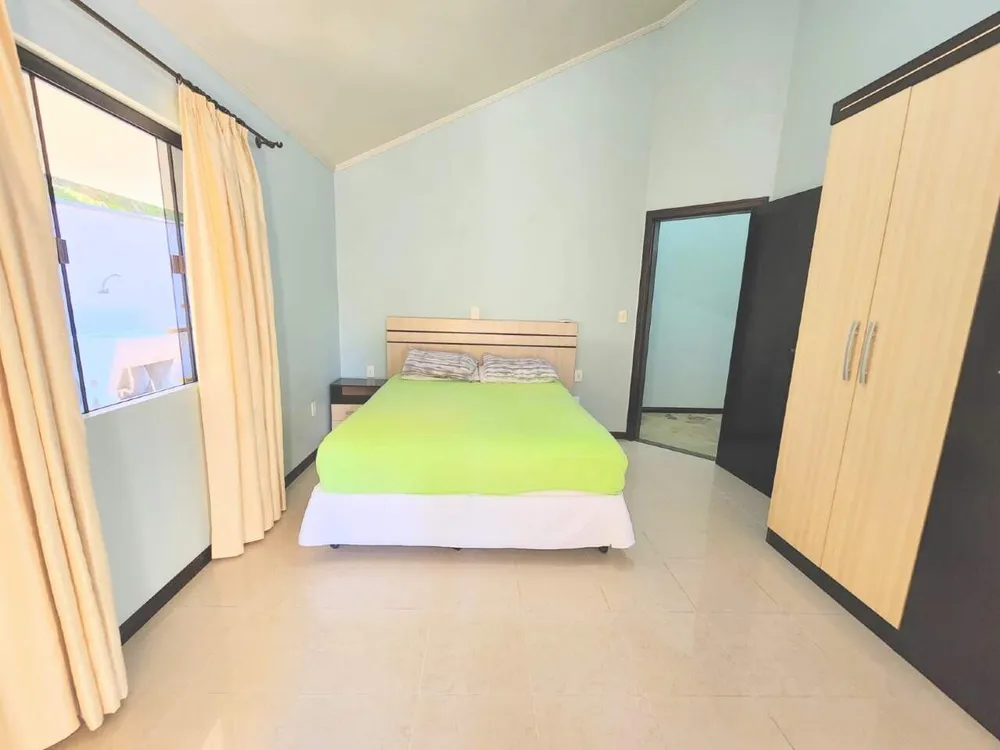 Casa, 3 quartos, 260 m² - Foto 8