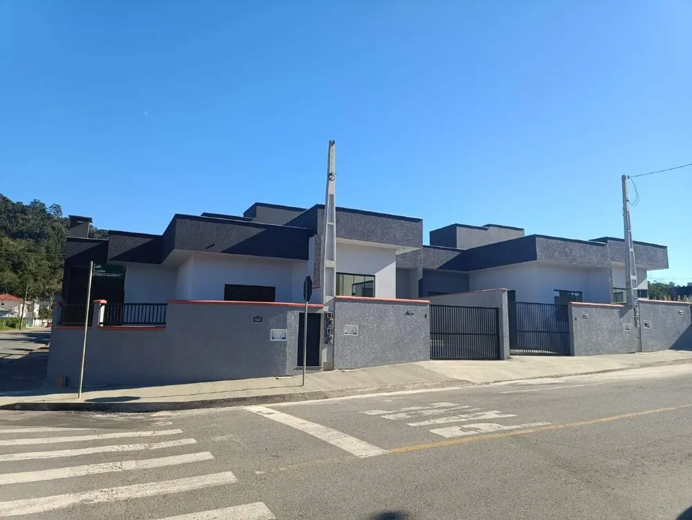 Casa, 2 quartos, 77 m² - Foto 1