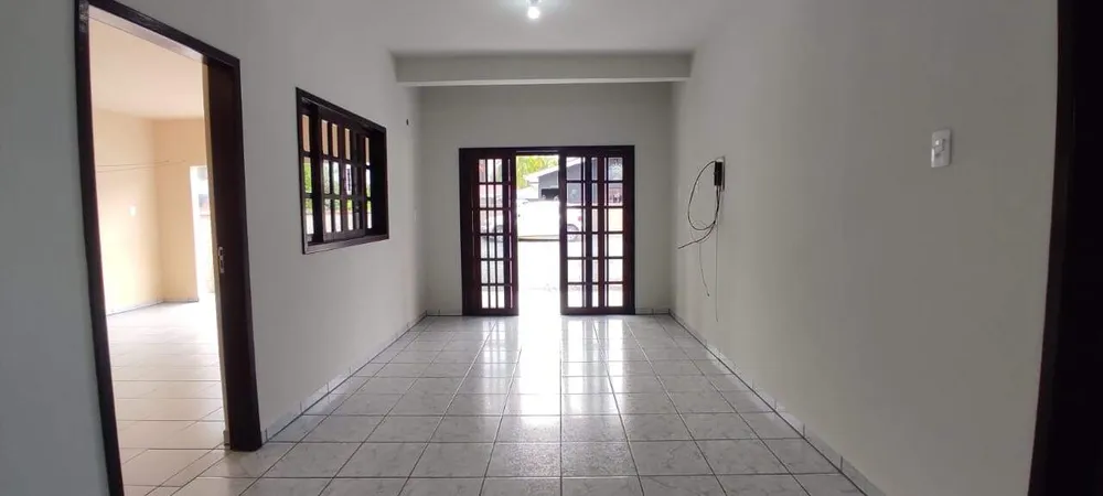 Casa, 3 quartos, 90 m² - Foto 2