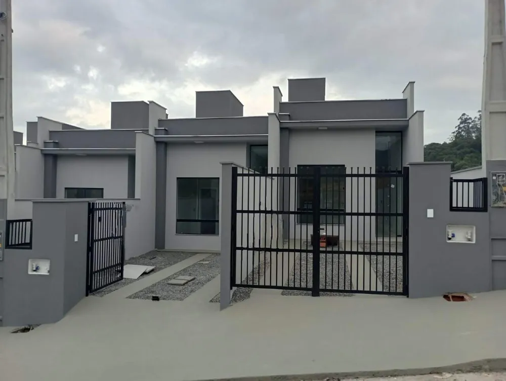 Casa, 2 quartos, 64 m² - Foto 1
