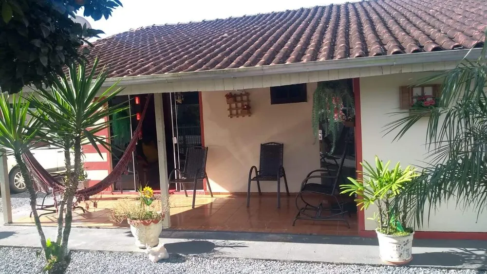 Casa, 3 quartos, 81 m² - Foto 1