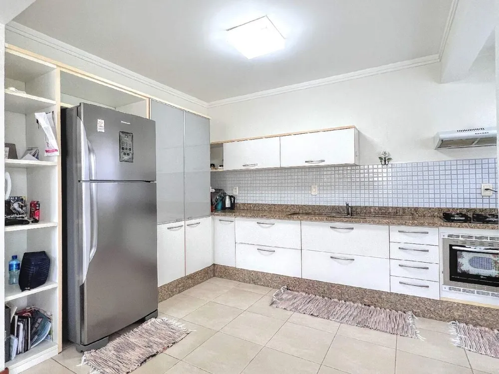 Casa, 4 quartos, 265 m² - Foto 7