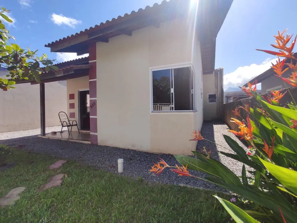 Casa, 3 quartos, 92 m² - Foto 2