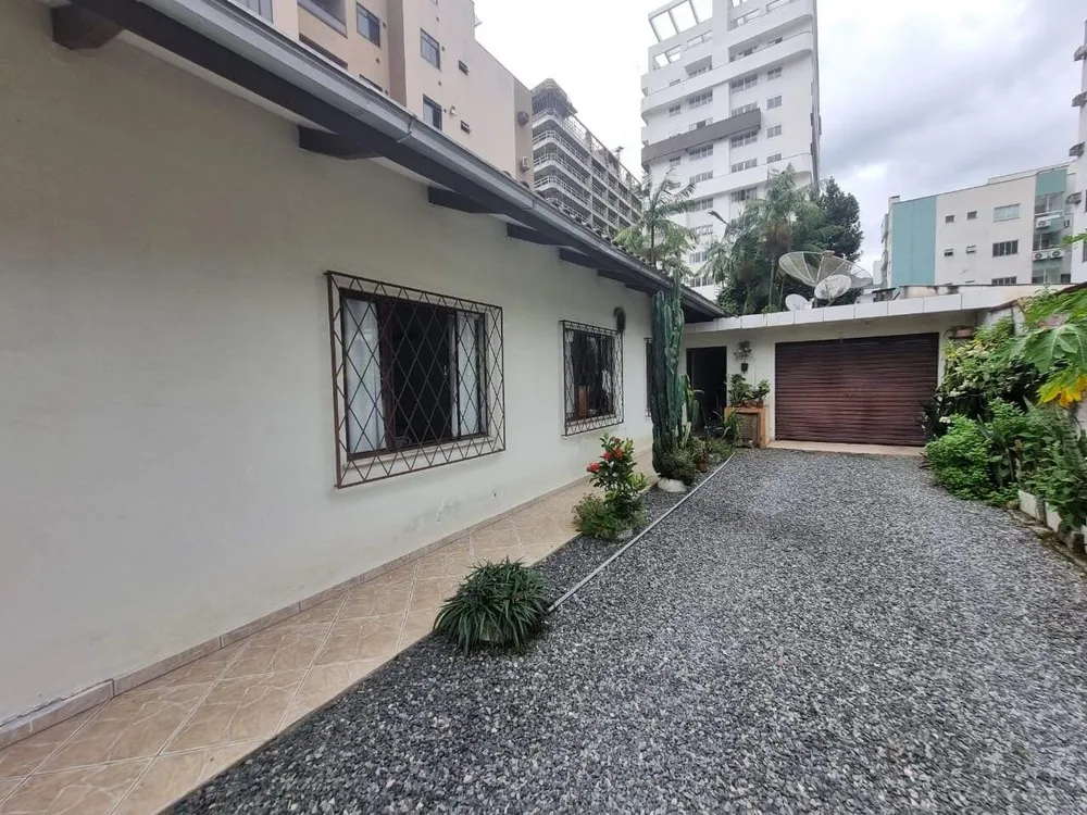 Casa, 4 quartos, 226 m² - Foto 5
