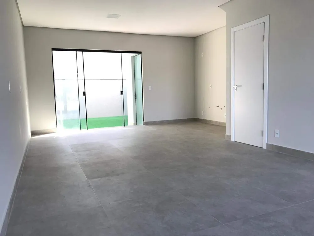 Casa, 3 quartos, 115 m² - Foto 1