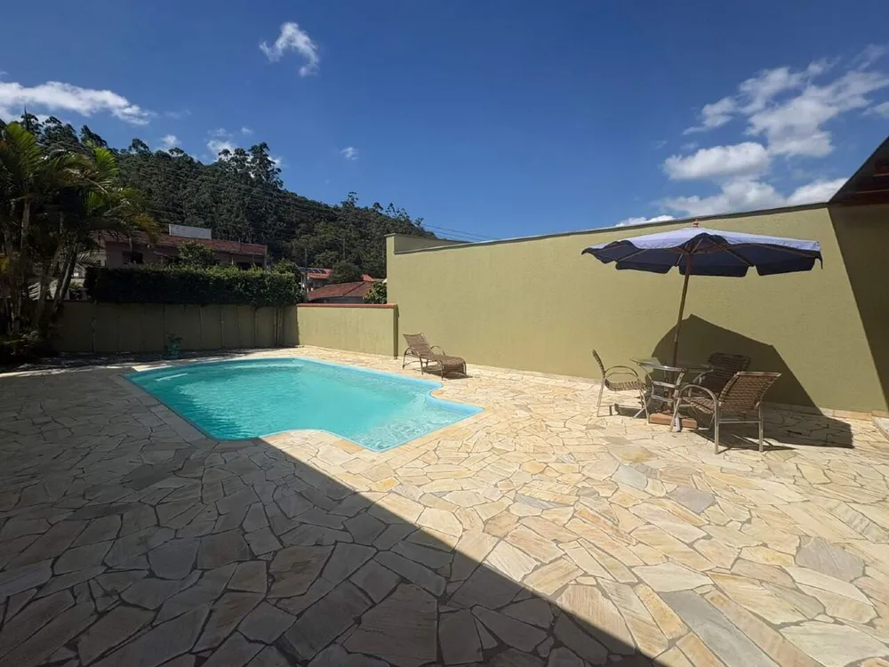 Casa, 3 quartos, 232 m² - Foto 12