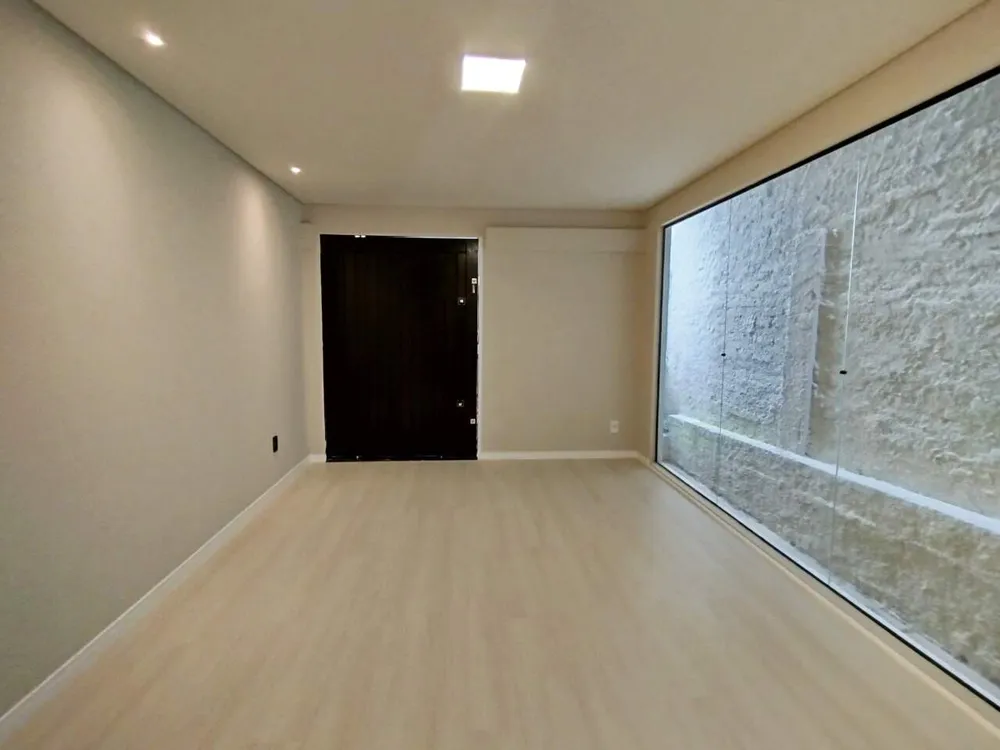 Casa, 3 quartos, 208 m² - Foto 14