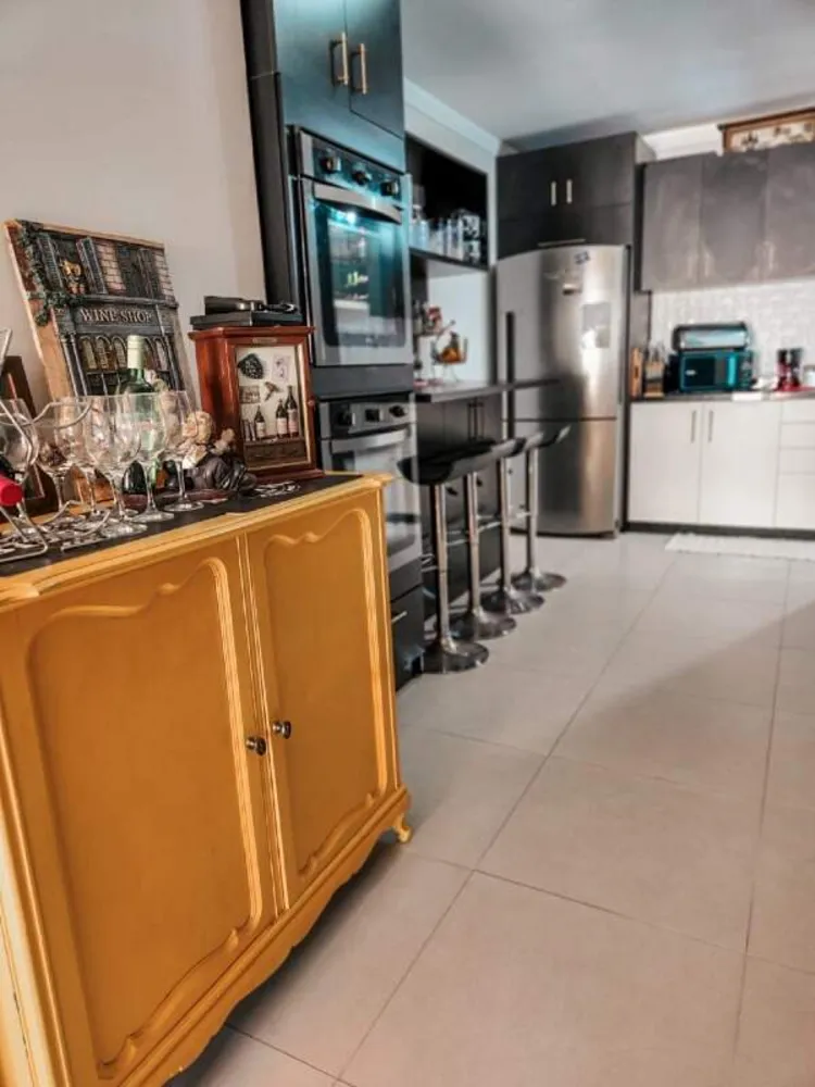 Apartamento, 3 quartos, 112 m² - Foto 1