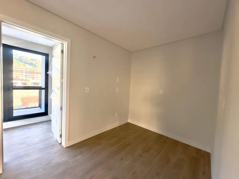 Apartamento, 3 quartos, 130 m² - Foto 6