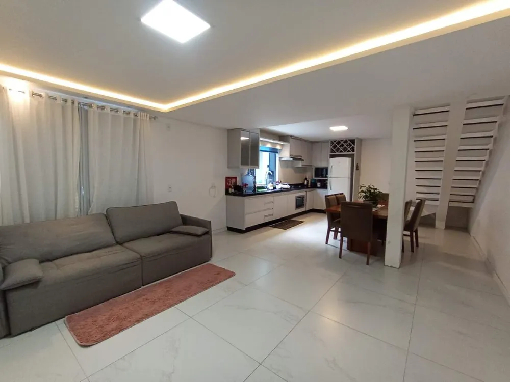 Casa, 2 quartos, 264 m² - Foto 1