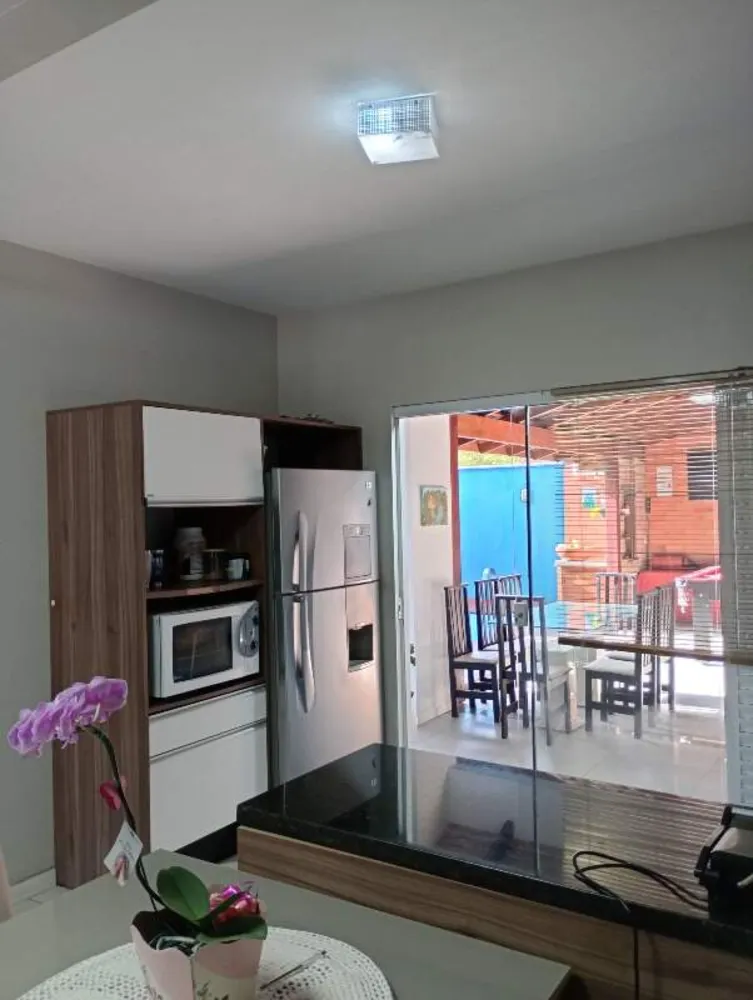 Casa, 3 quartos, 138 m² - Foto 2
