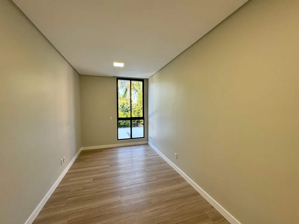 Casa, 3 quartos, 157 m² - Foto 3