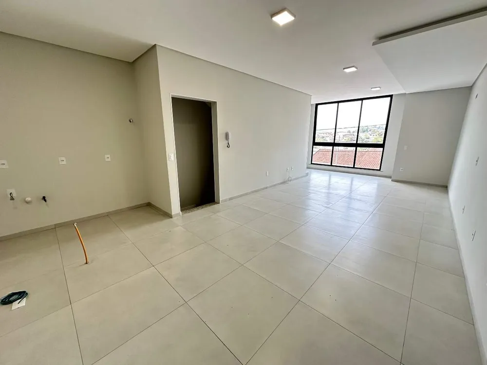 Casa, 3 quartos, 142 m² - Foto 2