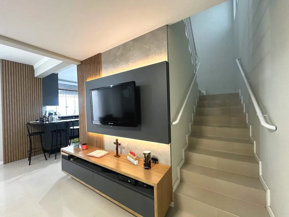 Casa, 3 quartos, 180 m² - Foto 2