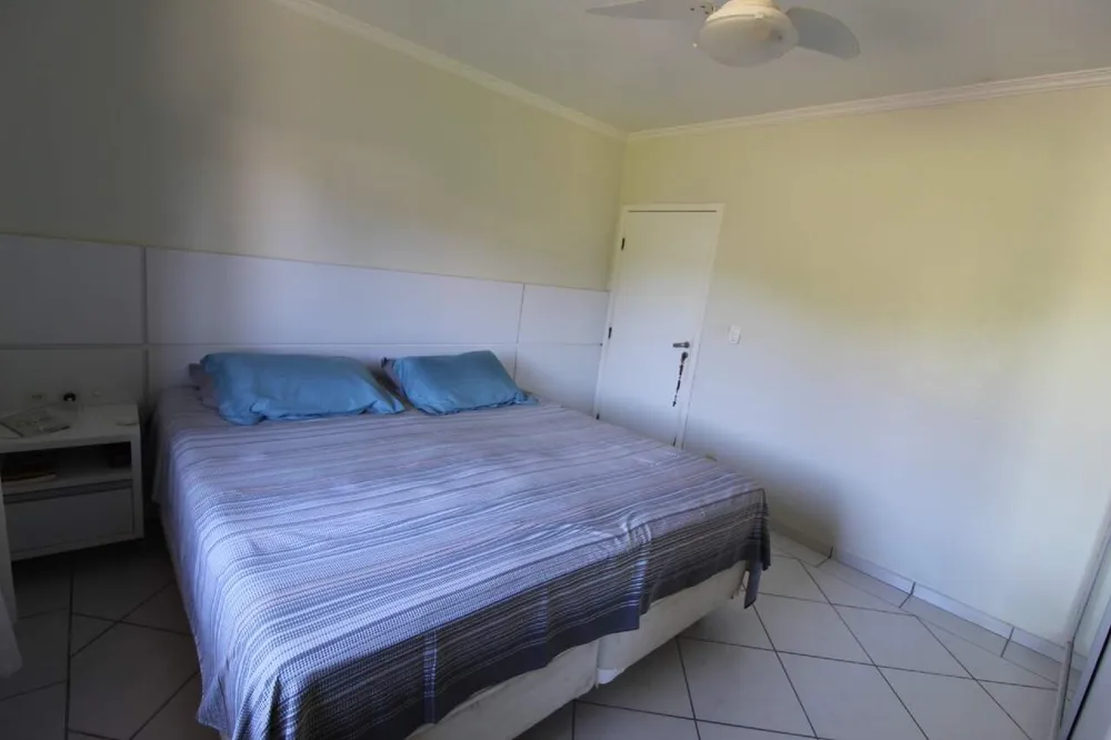 Casa, 3 quartos, 207 m² - Foto 3